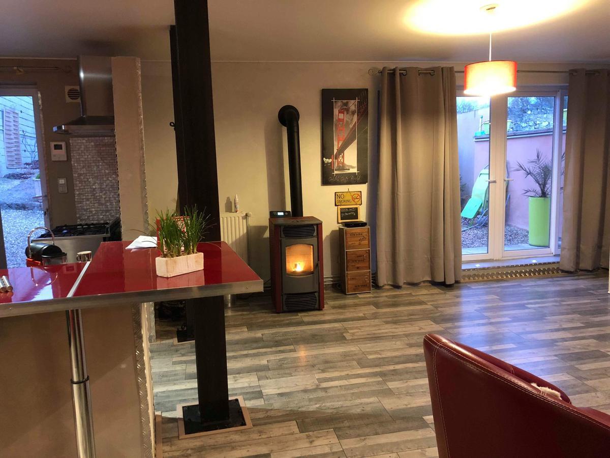 Loft L Atelier De Jacques Pres De Chablis Villy (Yonne) Exterior foto
